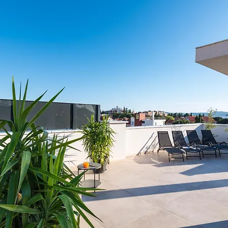 Dalmo Views Apartment *